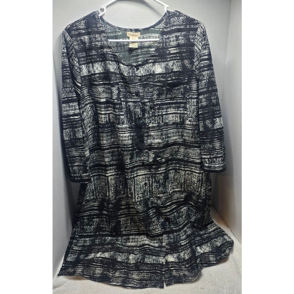Women's Antiba Femme Black & White Patterned Tunic Top XL